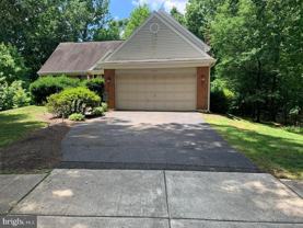 9207 Beachway Ln - Photo 1 of 1