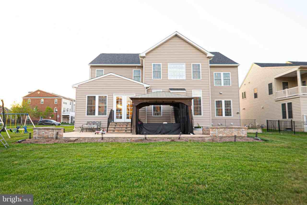 41523 Cross Canter Dr - Photo 2 of 50