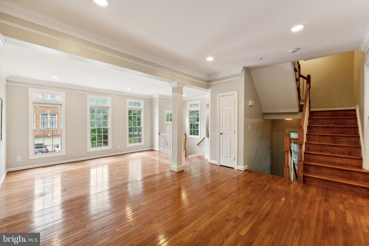 8048 Kidwell Town Ct - Photo 2 of 25