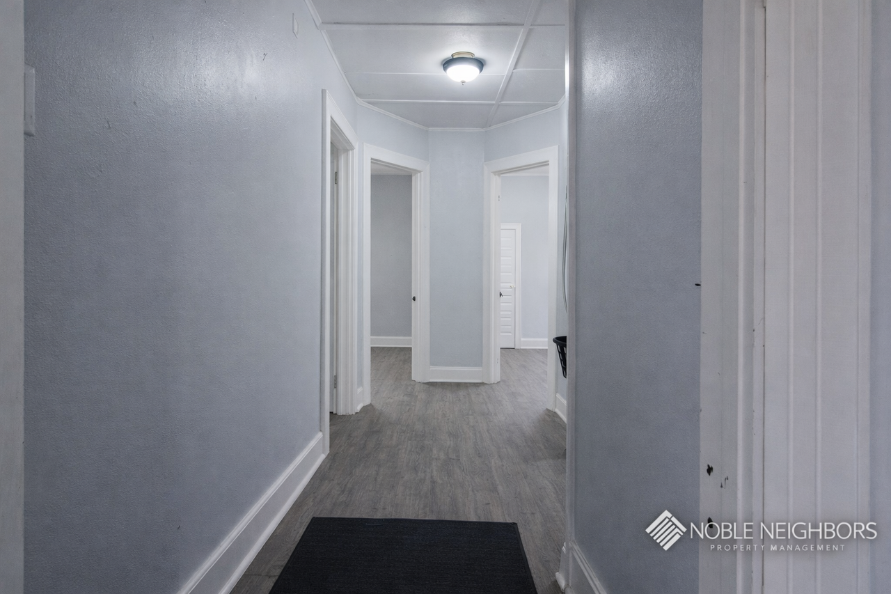 10728 Old Kings Rd #1 - Photo 4 of 8