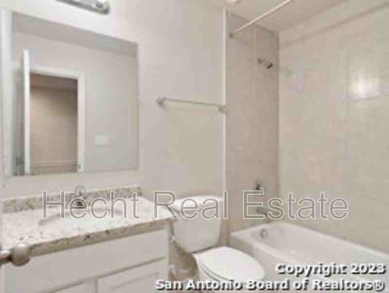 9919 Grove Mist - Photo 3 of 24