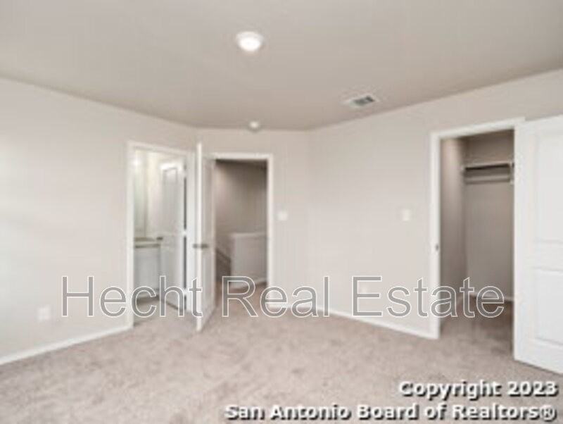 9919 Grove Mist - Photo 7 of 24