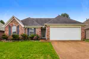 featured image of 6967 Naples Dr