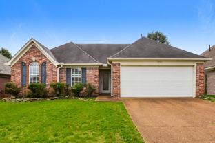 6967 Naples Dr - Photo 1 of 1