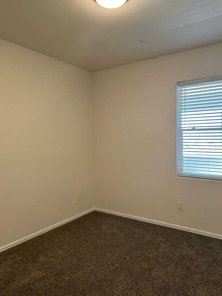 Poblana Place - Photo 6 of 20
