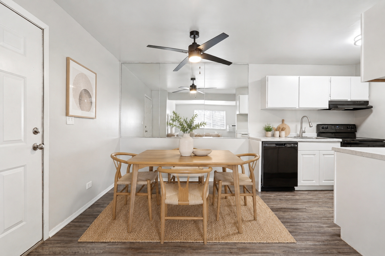 Park Trail Apartments - Photo 6 of 11