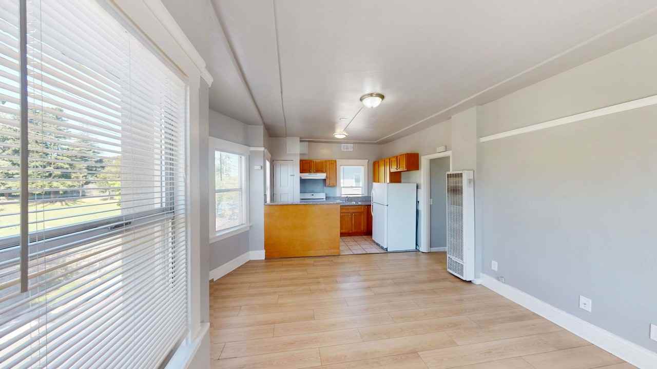 2605 High Street - Photo 5 of 39