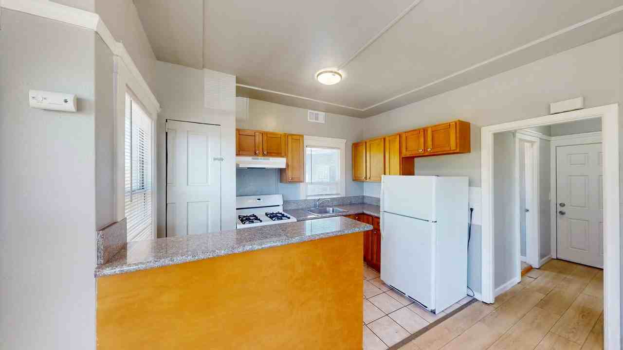 2605 High Street - Photo 6 of 39