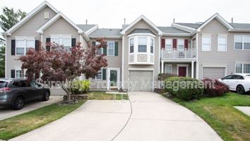 featured image of 605 Doral Dr