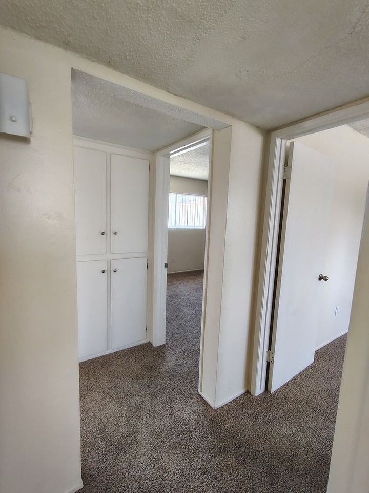 1015-1019  L Street - Photo 7 of 16