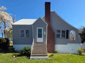 513 W Cherry St - Photo 1 of 1
