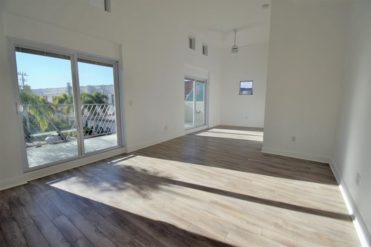 1520 Jackson Street - Photo 5 of 20