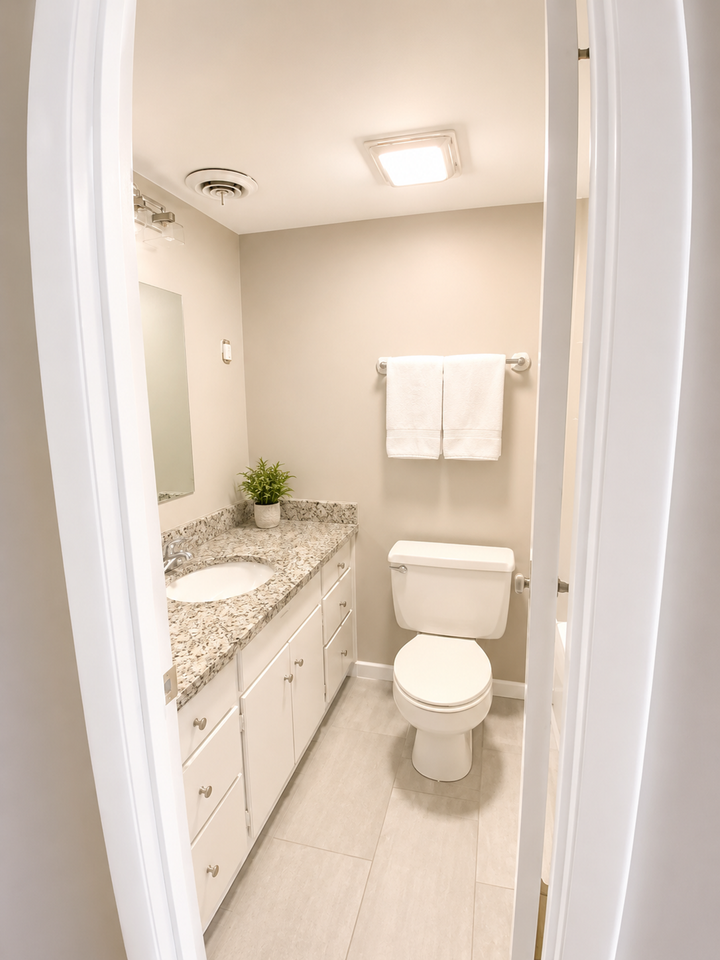 College Street Apartments - Photo 5 of 10