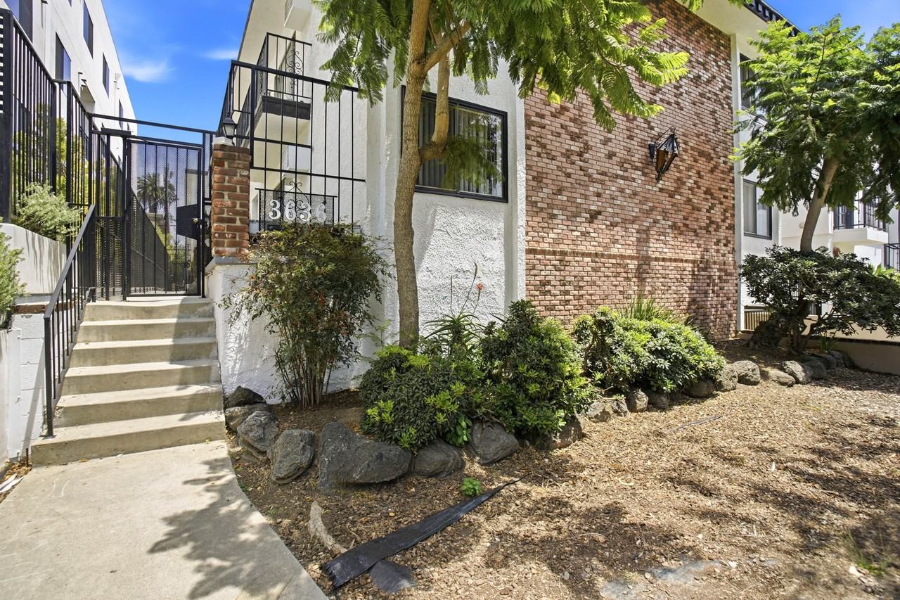 3636 Keystone Avenue - Photo 4 of 40
