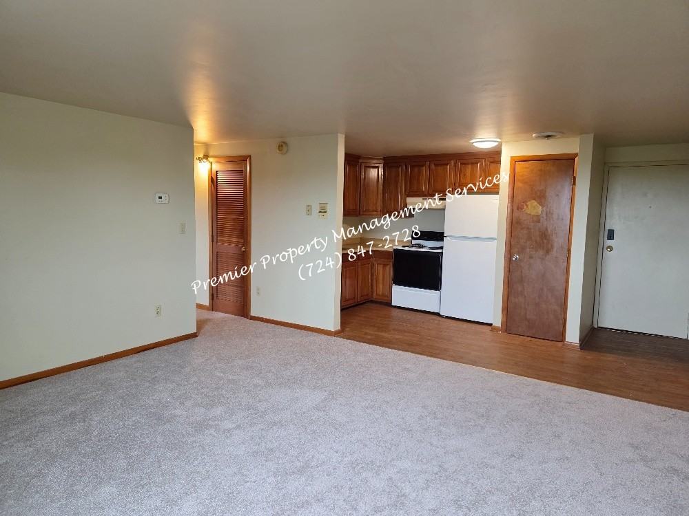 917 Darlington Road - Photo 2 of 10