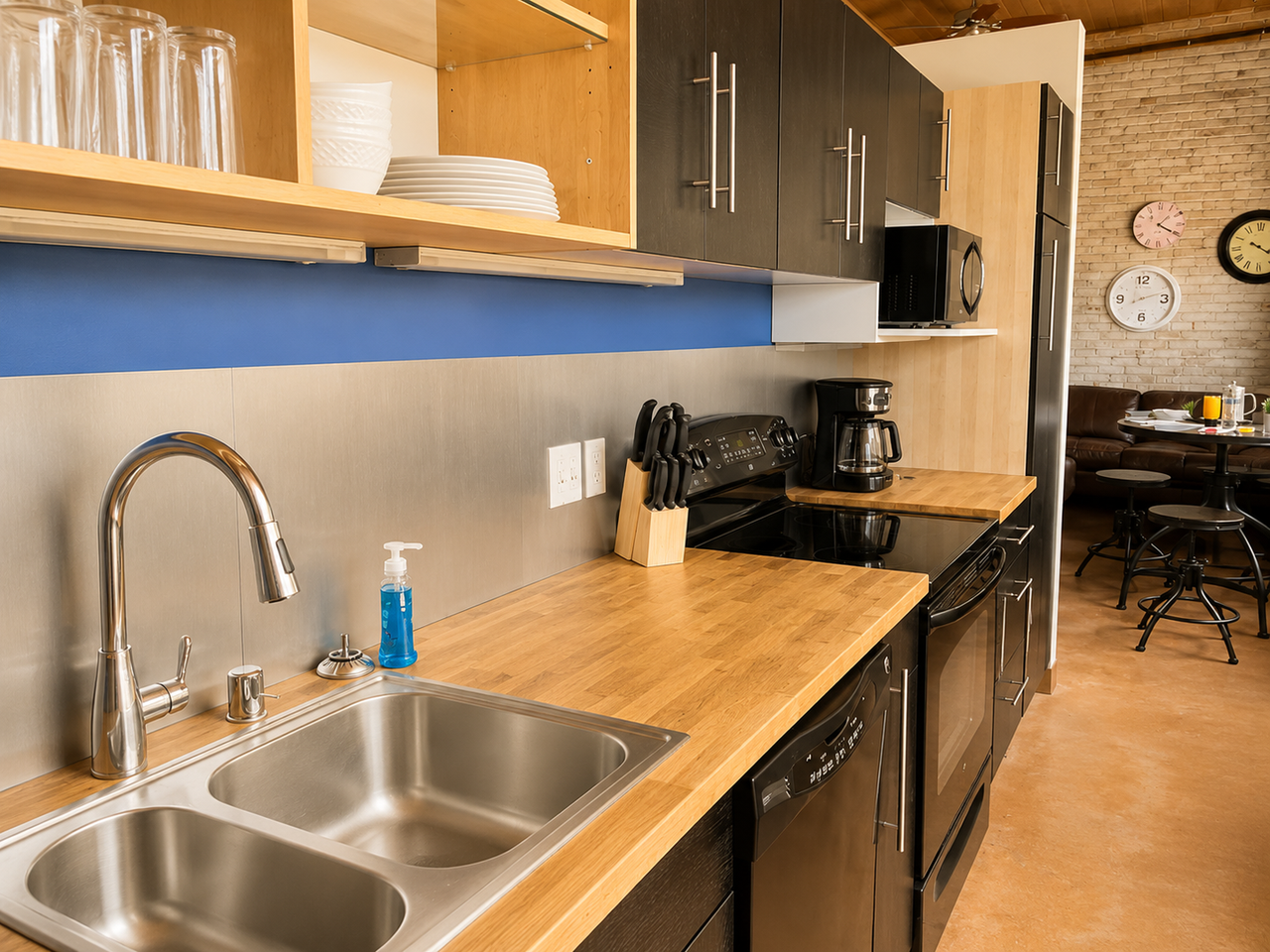 Tracy Lofts - Photo 3 of 9