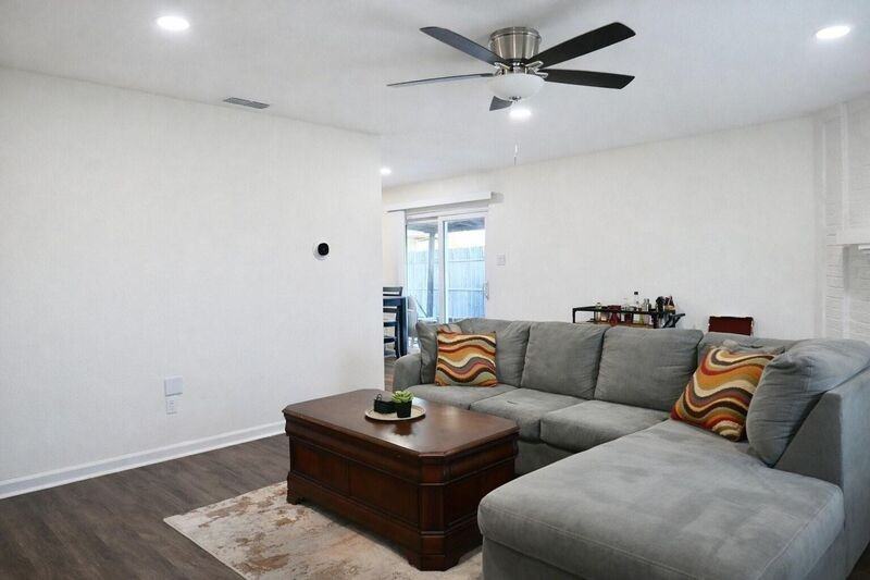 2223 Ridgedale Dr - Photo 3 of 27