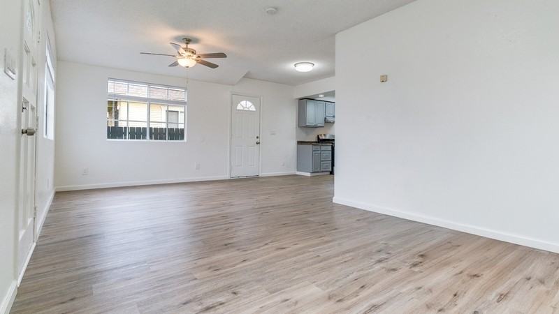 4161 39th St - Photo 2 of 17