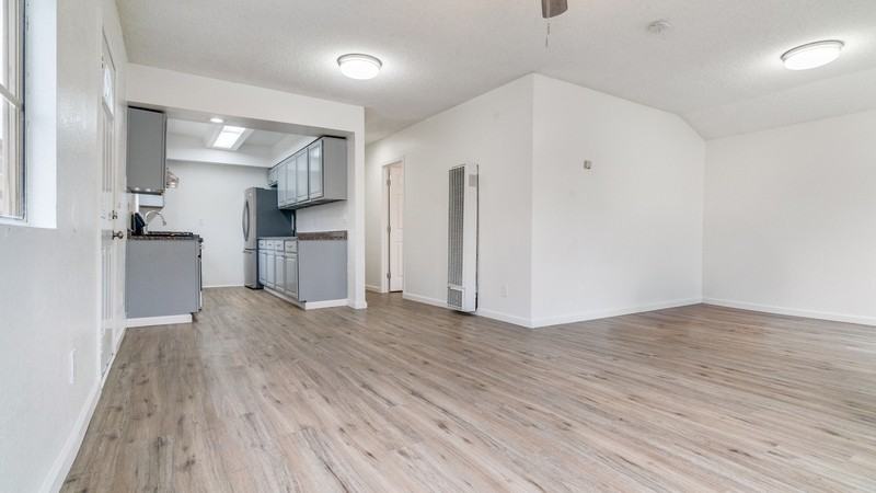 4161 39th St - Photo 4 of 17