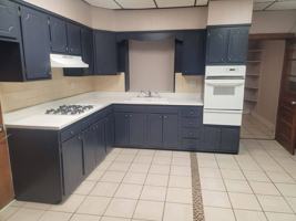 featured image of 113 N Clinton St
