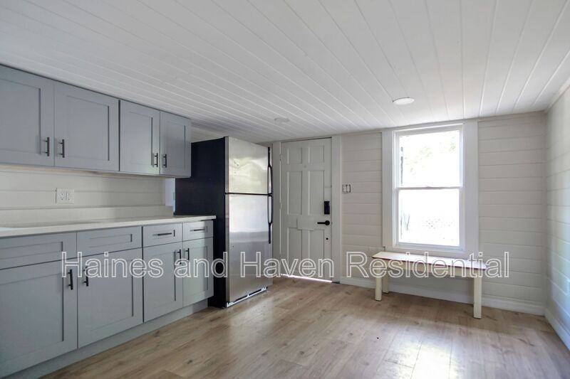 658 Avenue B Nw - Photo 5 of 20