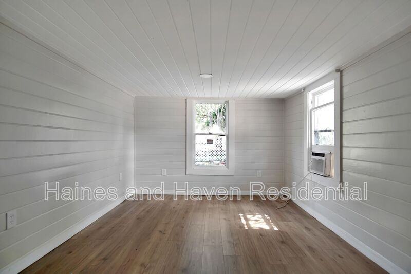 658 Avenue B Nw - Photo 7 of 20