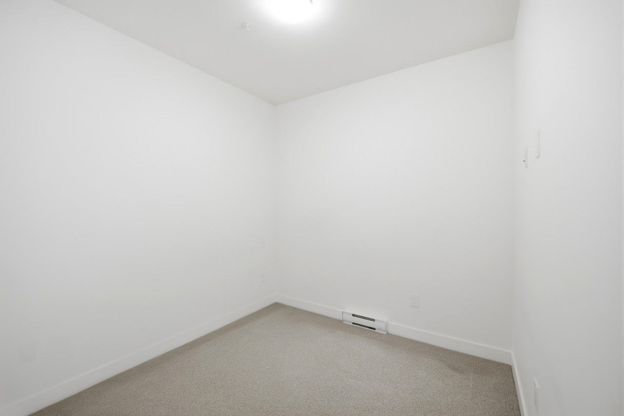 18811 72 Avenue #305 - Photo 5 of 25