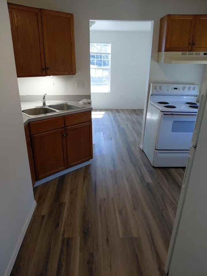 434 - Albers Apartments - Photo 5 of 24