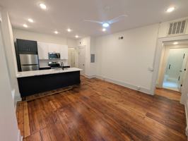 featured image of 521 Garrard St #4