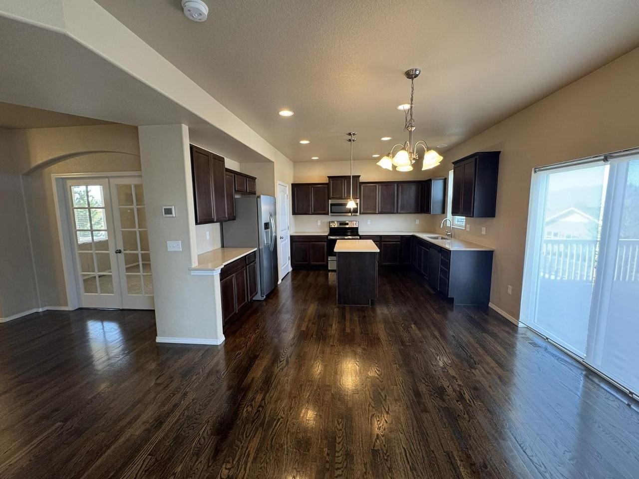 10930 Forest Creek Dr - Photo 4 of 23