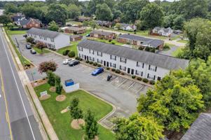 featured image of 500 Jackson Park Rd