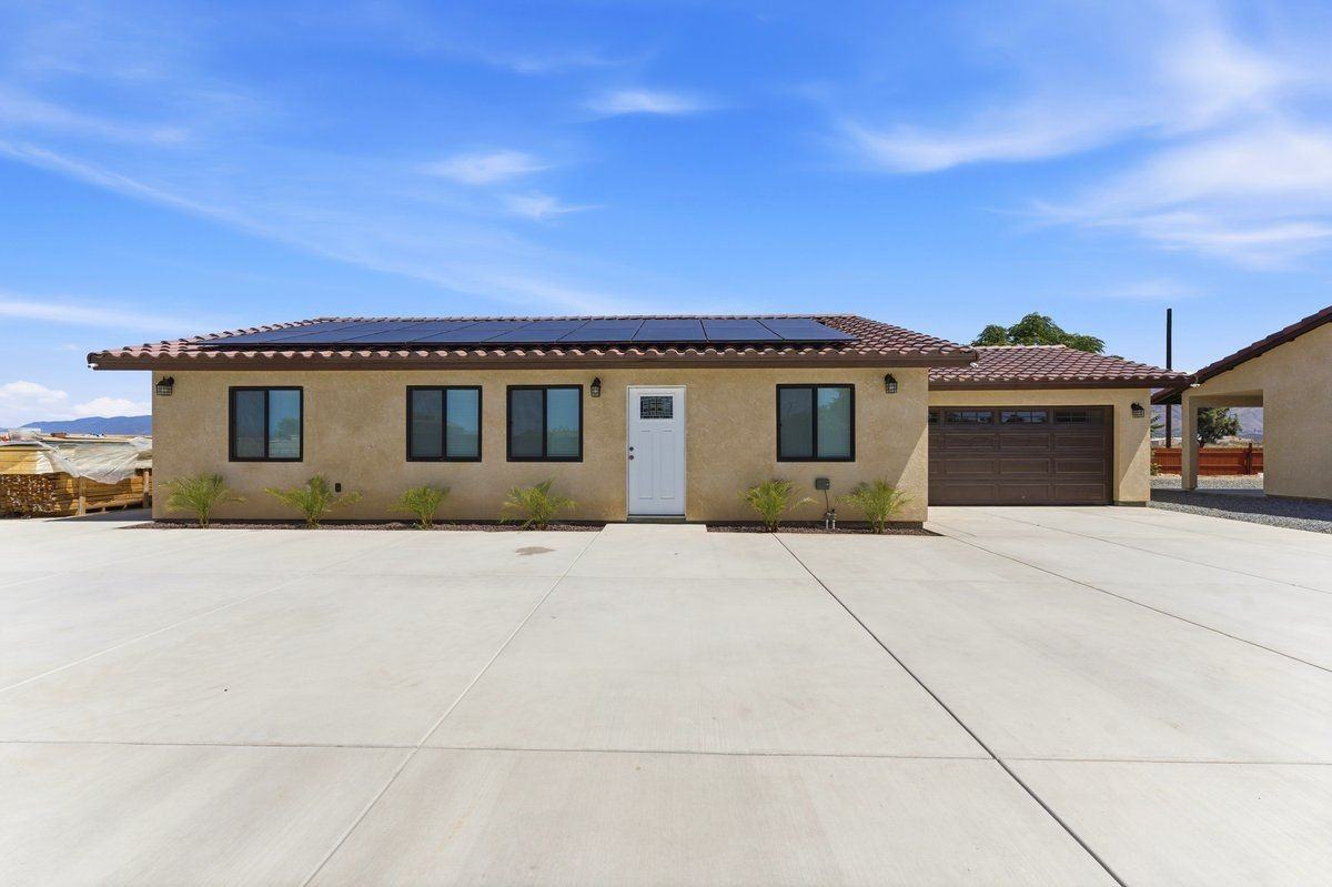 10 Cortez St ##2