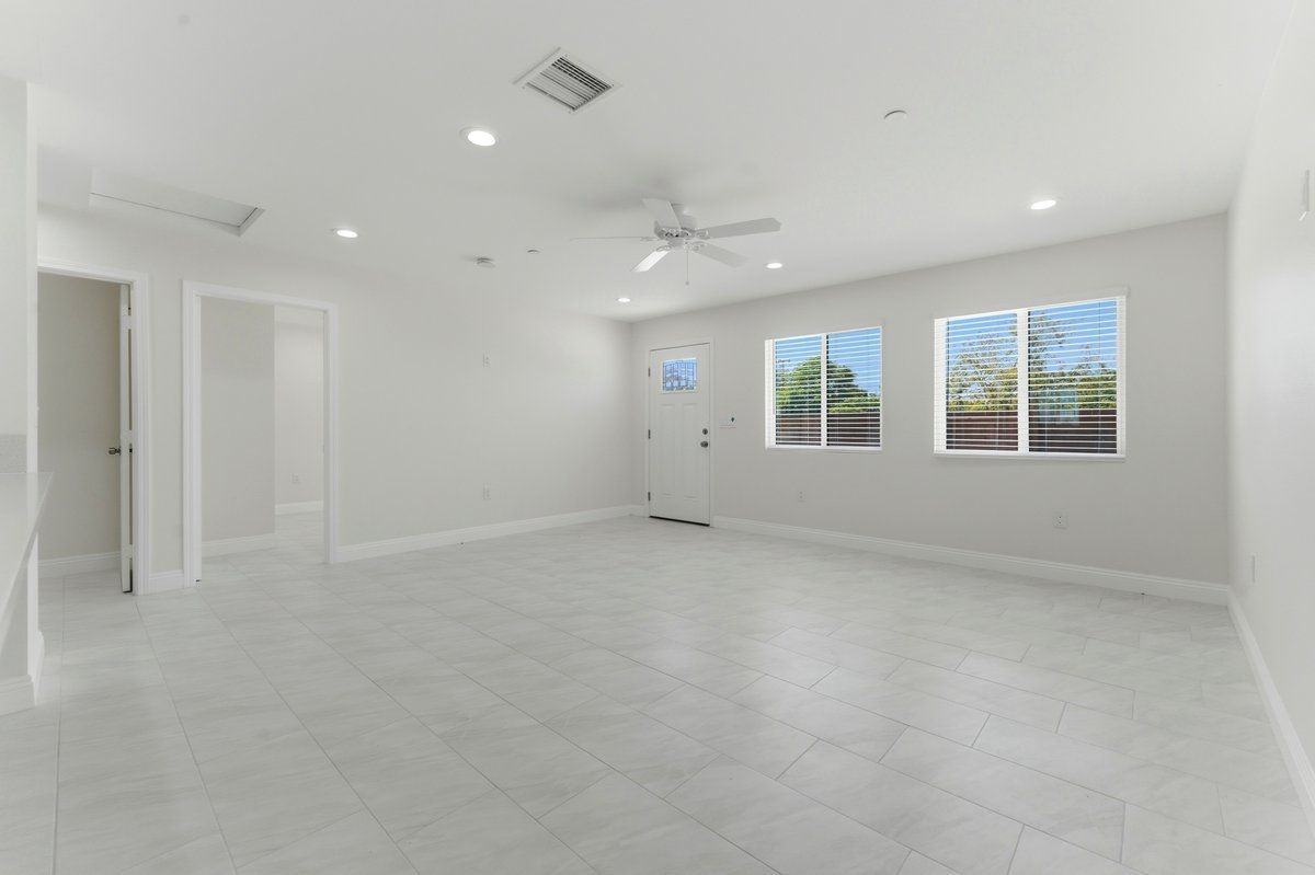 10 Cortez St ##2 - Photo 4 of 10