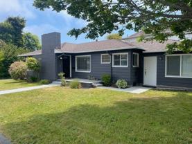 1306 Henderson St - Photo 1 of 1