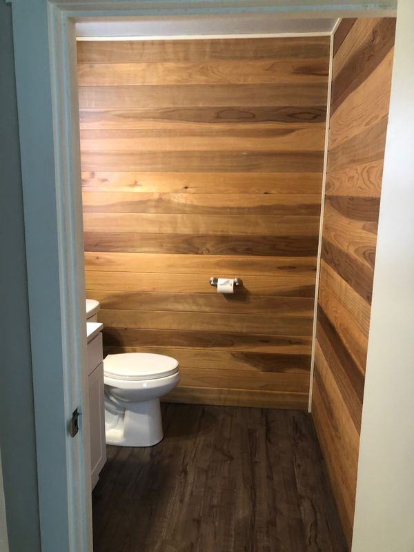 1306 Henderson St - Photo 5 of 26