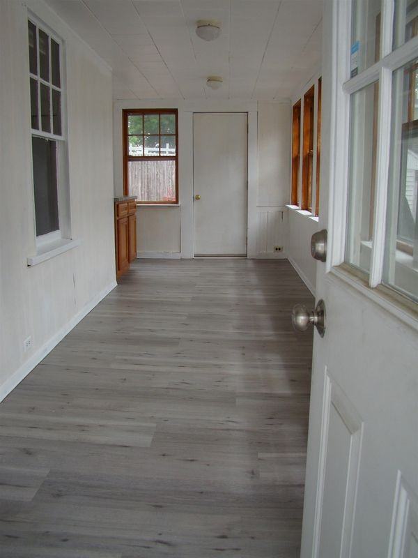 145 Mcquesten St - Photo 6 of 18