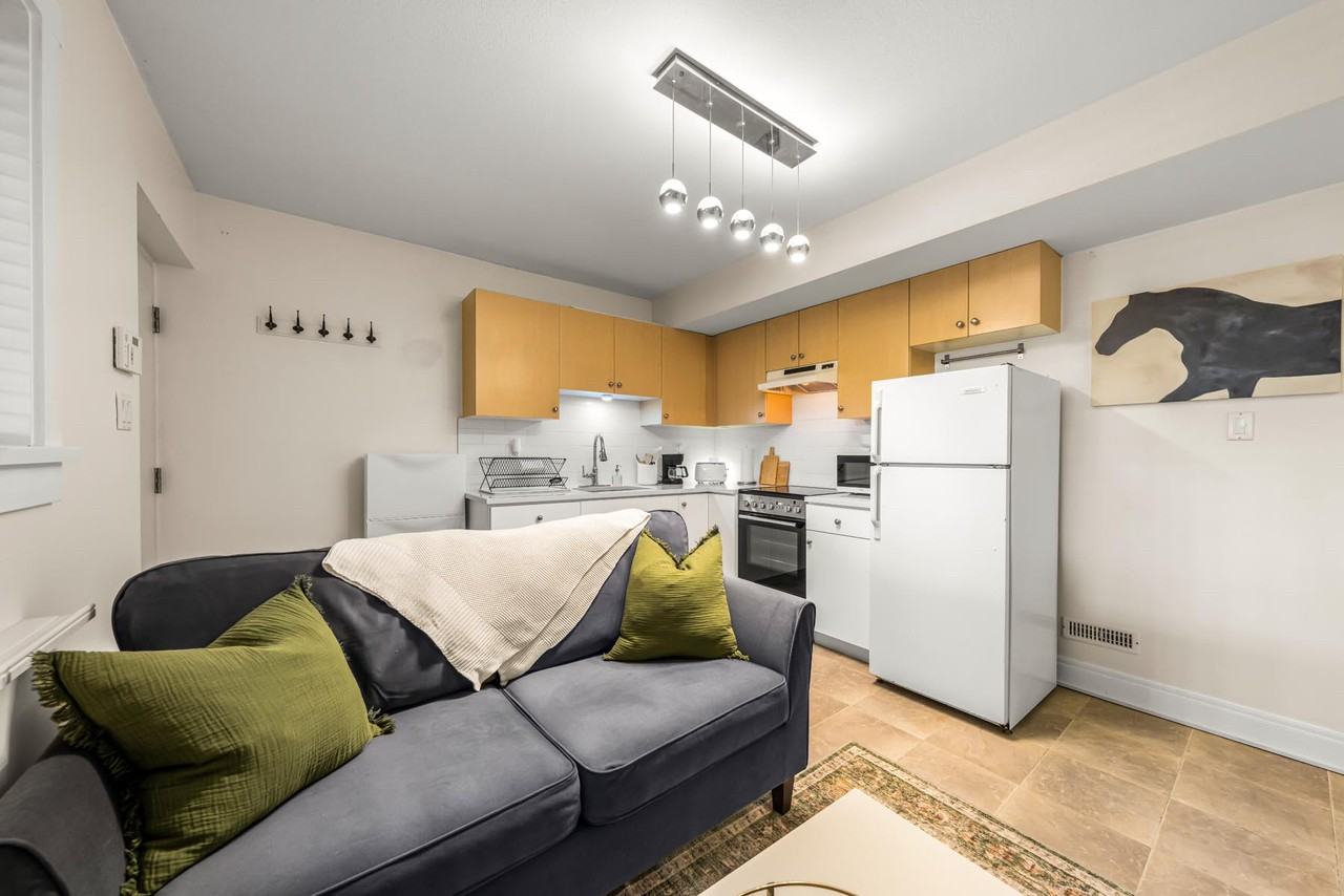 4127 McGill St - Photo 5 of 20