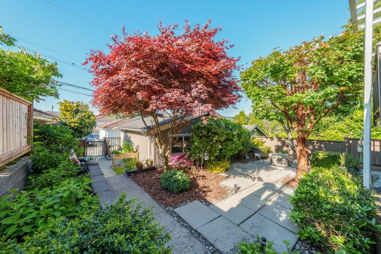 4127 McGill St - Photo 4 of 20