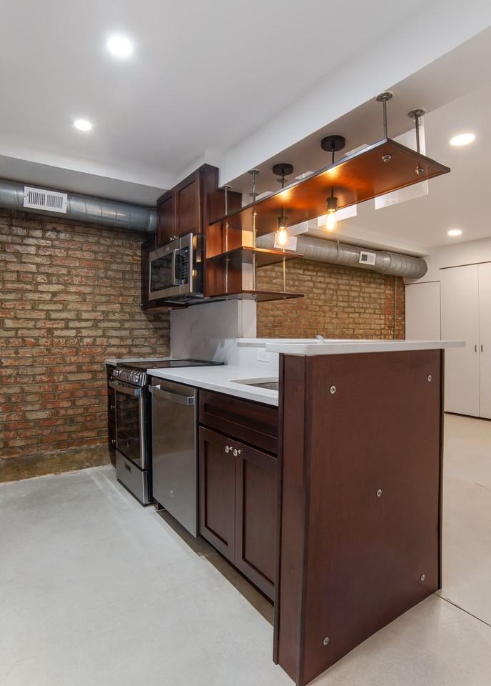 U Street Apartments - Photo 3 of 3