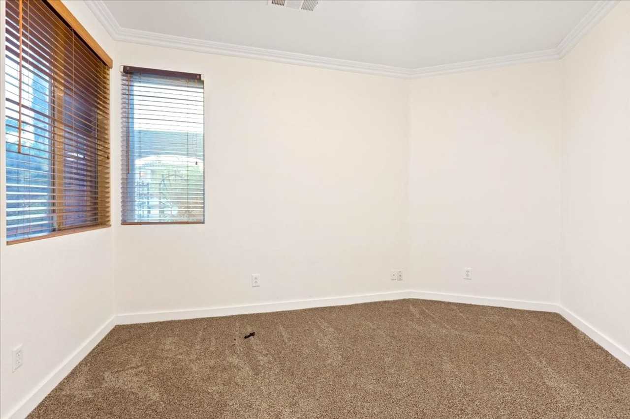 1708 Cordoba Canyon St - Photo 3 of 36