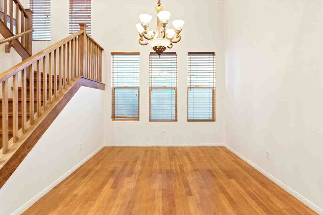 1708 Cordoba Canyon St - Photo 6 of 36