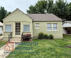 featured image of 509 E Main St