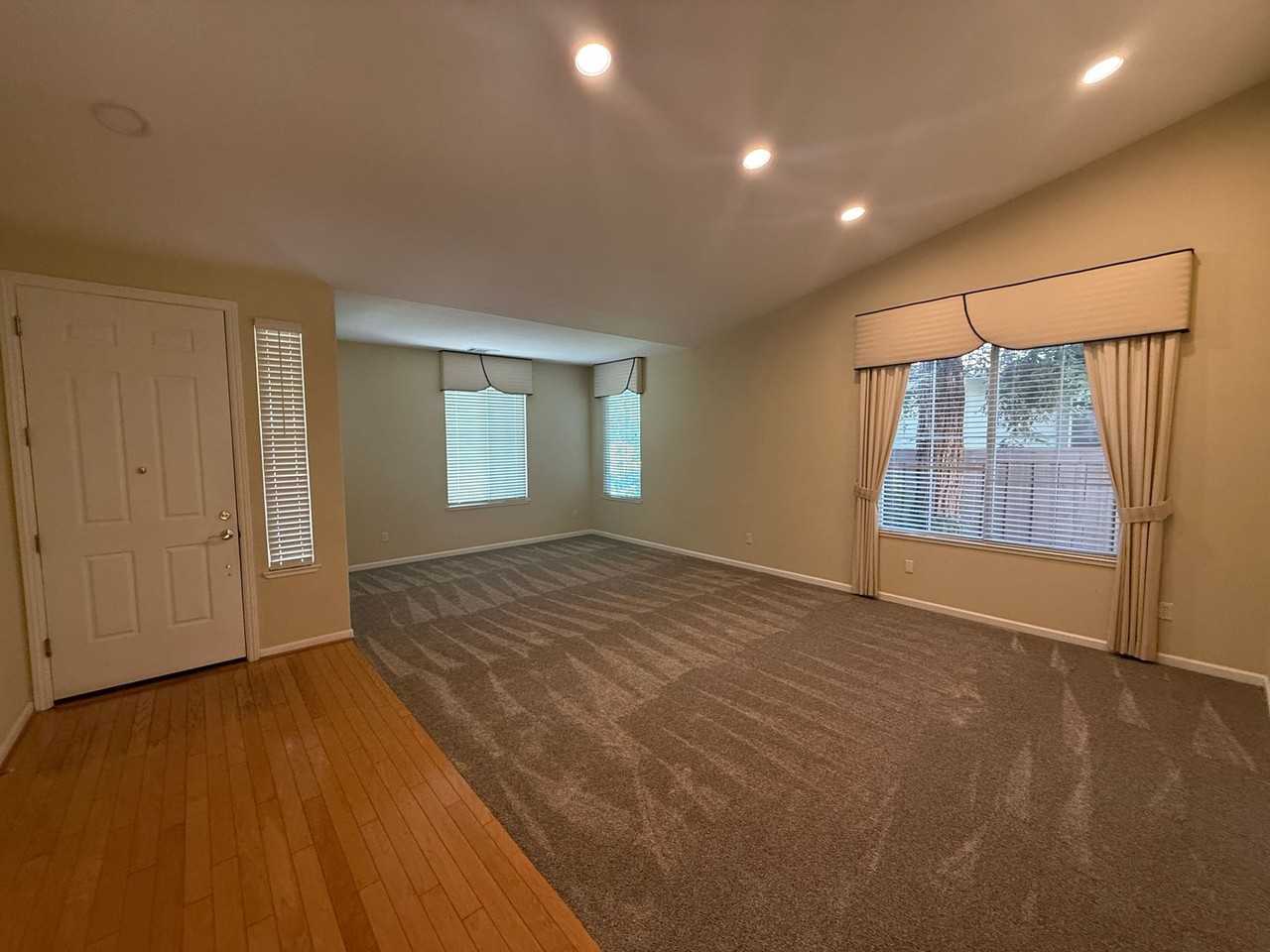 661 Vintage Valley Dr - Photo 3 of 21