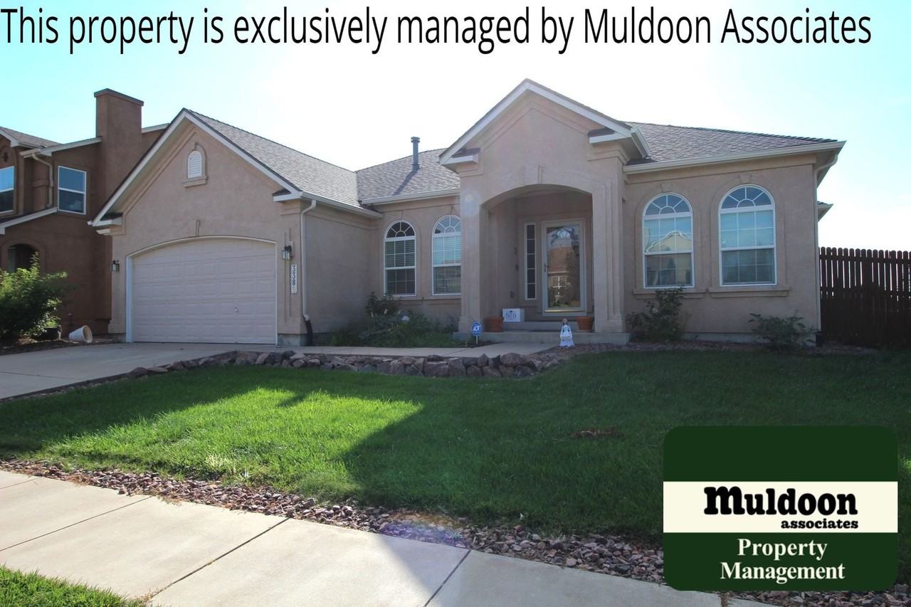 3389 Magellans Eagle Dr - Photo 2 of 35
