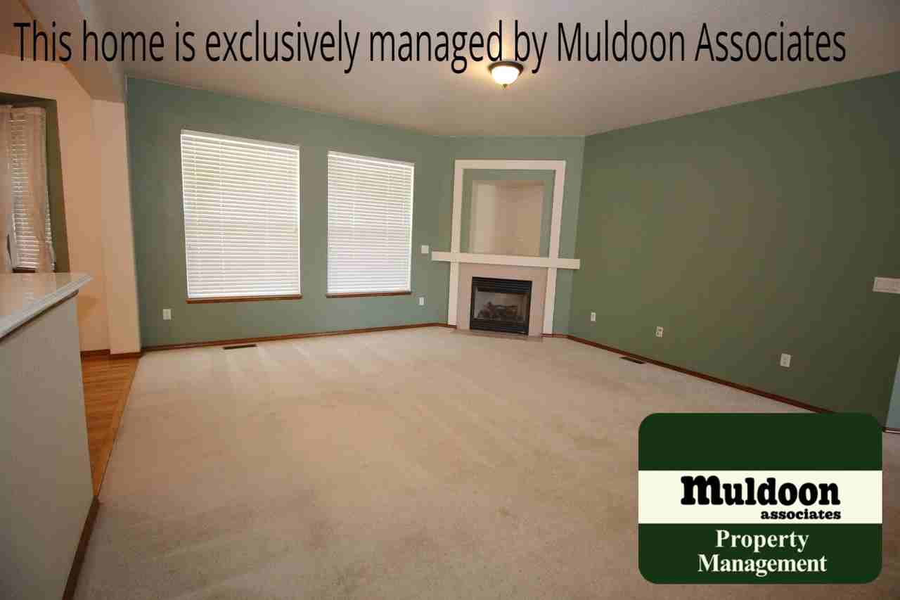 3389 Magellans Eagle Dr - Photo 7 of 35