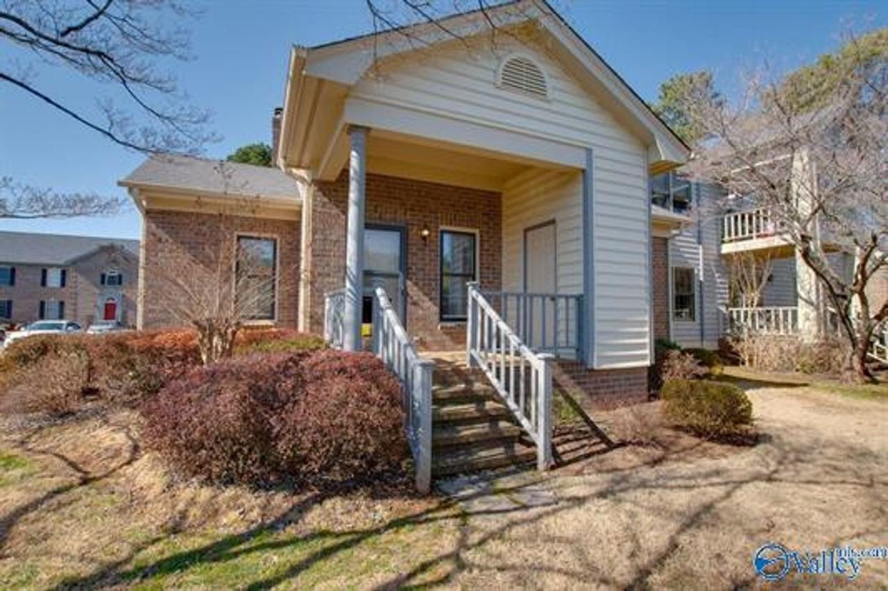 313 313 Kensignton Court - Photo 7 of 12