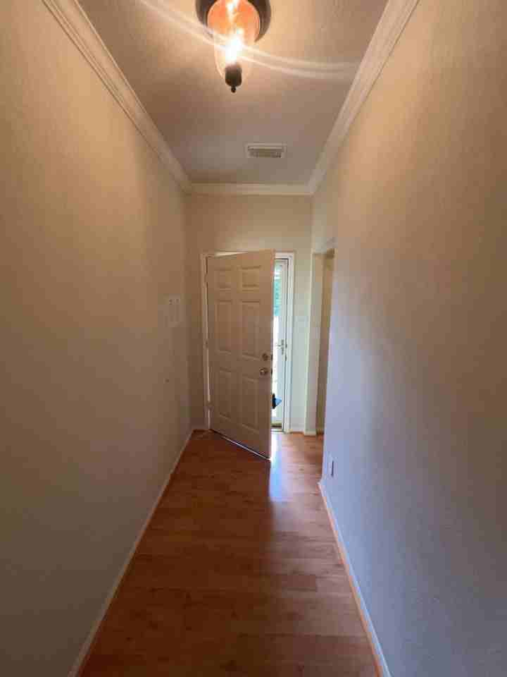 5523 Dapplewood Ln - Photo 2 of 17