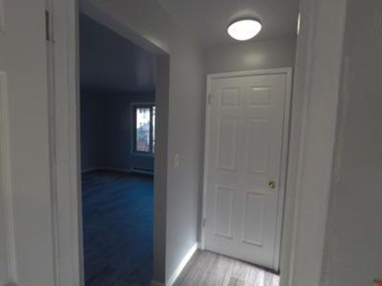 Santa Fe Apartments - Photo 7 of 10