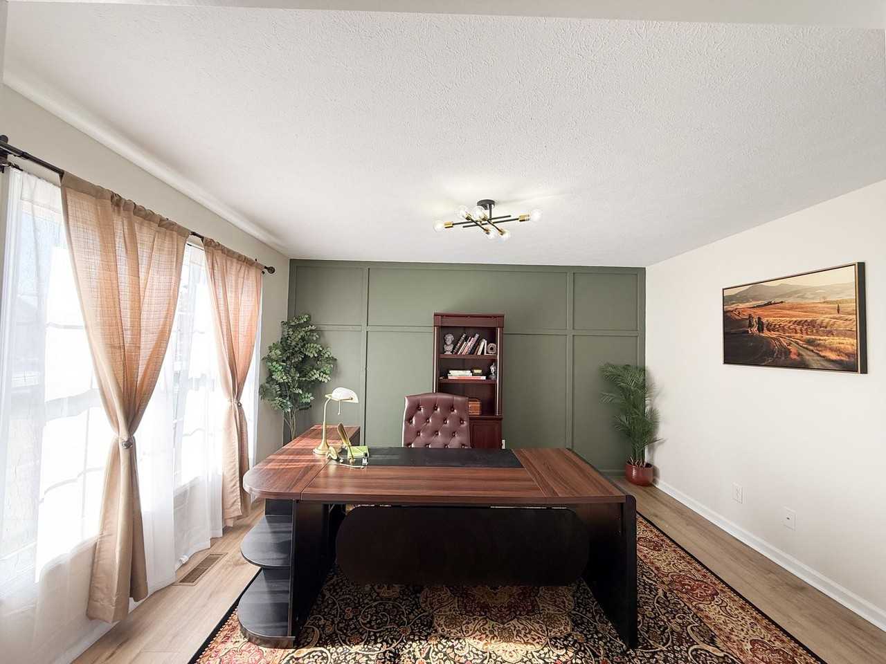 670 Superior Ln - Photo 3 of 25