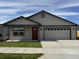 702 Ne Rickenbacker Rd - Photo 1 of 1